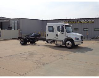 2027 Freighltiner Crew Cab