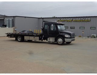2021 Freightliner Extended Cab