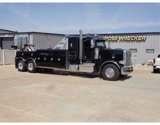 2023 Peterbilt 389